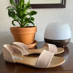 Steve Madden Sidestep Sandal size 8